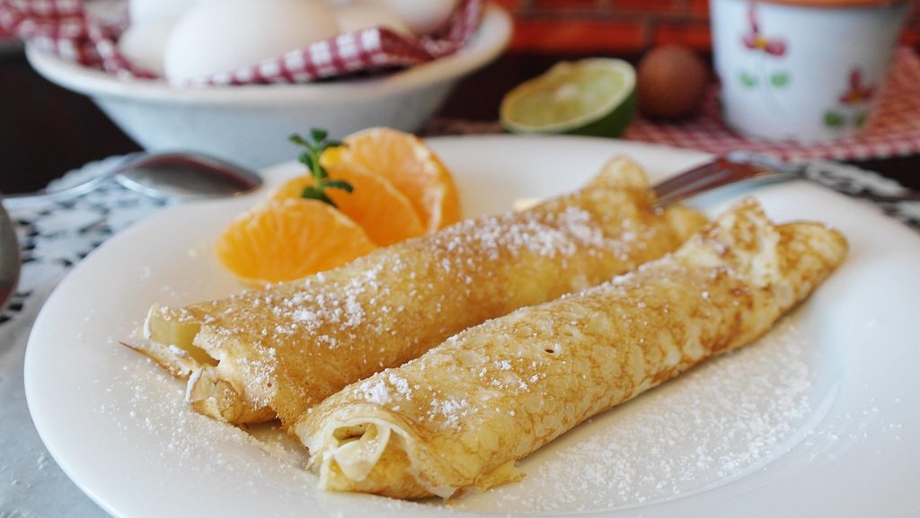 Pancakes for dinner, the cheapest of 32 pantry dinners at $1.16